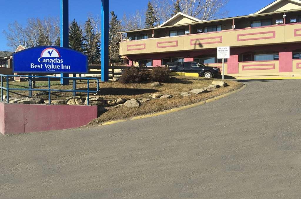 Canadas Best Value Inn Chinook Station Calgary Bagian luar foto