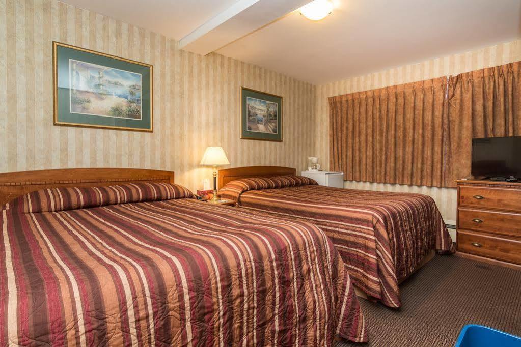 Canadas Best Value Inn Chinook Station Calgary Bagian luar foto