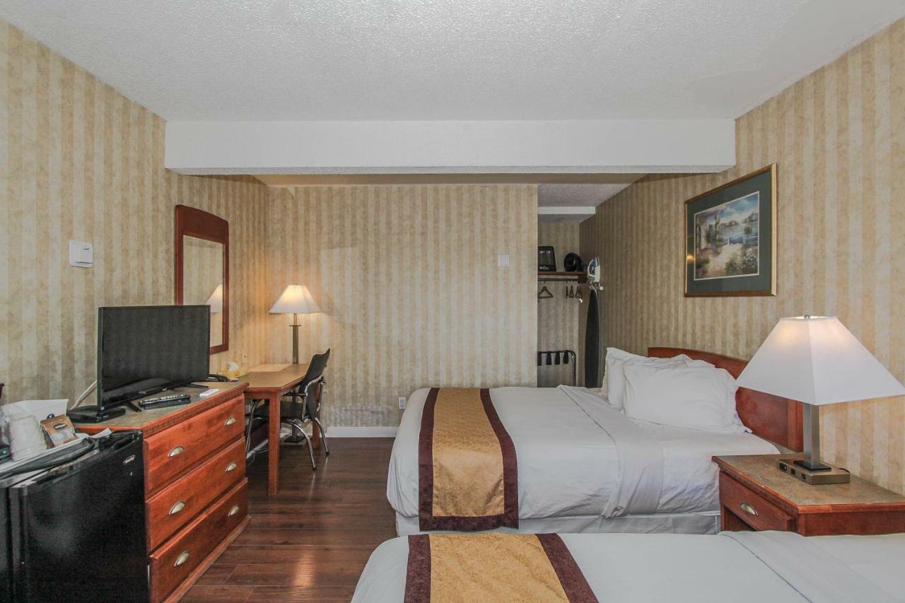 Canadas Best Value Inn Chinook Station Calgary Bagian luar foto